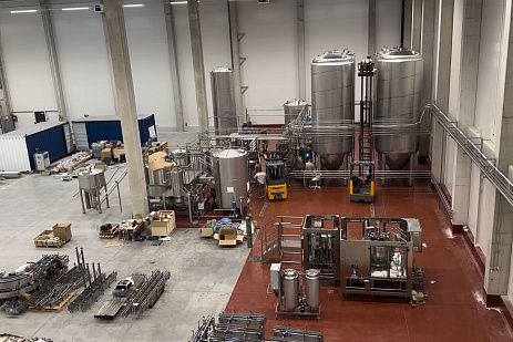 Запуск высокопроизводительной линию розлива комбучи